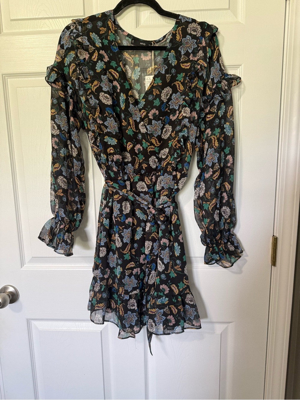 MNG Mango NWT Floral Long-Sleeve Chiffon Dress- 8 - Picture 2 of 10